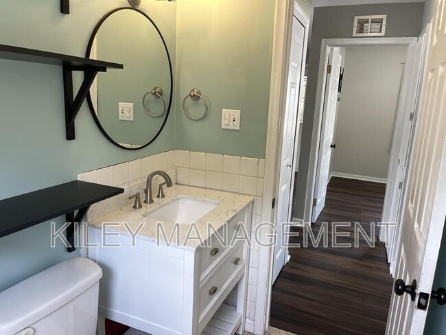 Building Photo - 23028 Pilgrim Ave