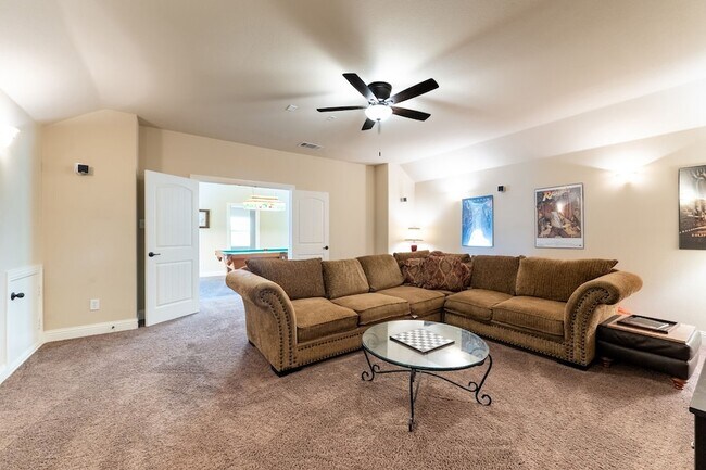 Building Photo - 939 Windham Dr