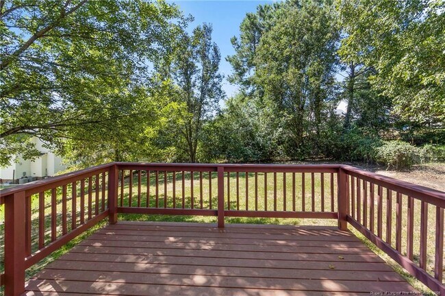 Building Photo - 324 Nettletree Ln