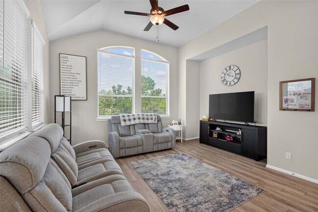 Building Photo - 16207 Northern Cardinal Ln