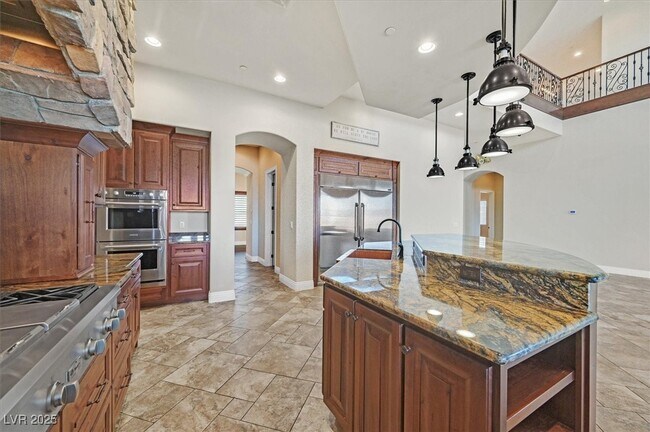 Building Photo - 5790 Aspen Falls Cir