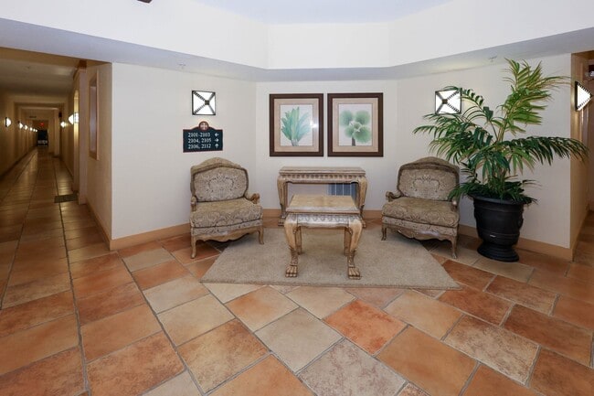 Building Photo - Villa Sonoma Brookhaven