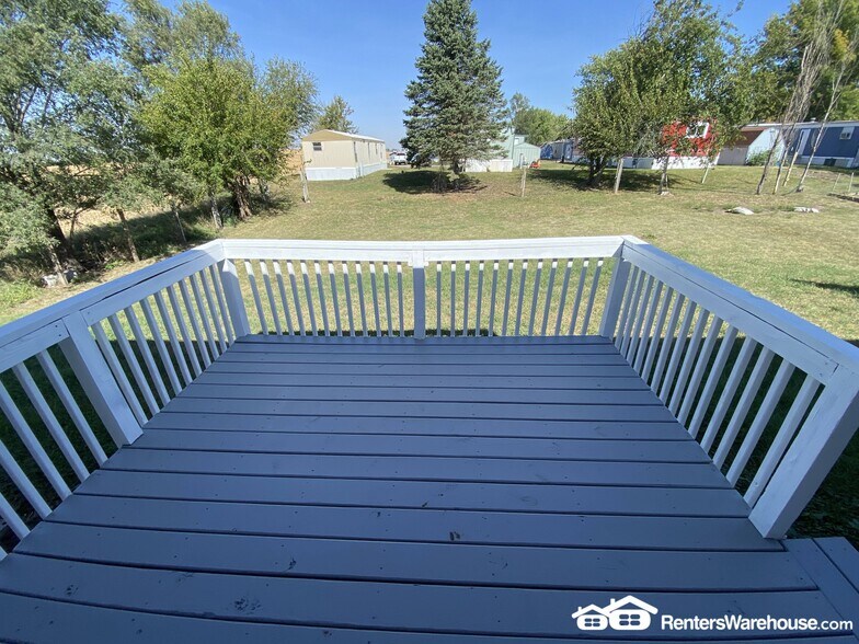 Building Photo - 708 Graceland Ave