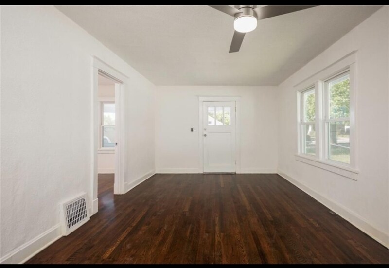Building Photo - 3421 Mersington Ave