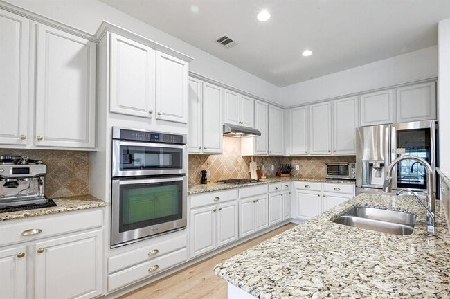 Building Photo - 7721 Haggans Ln