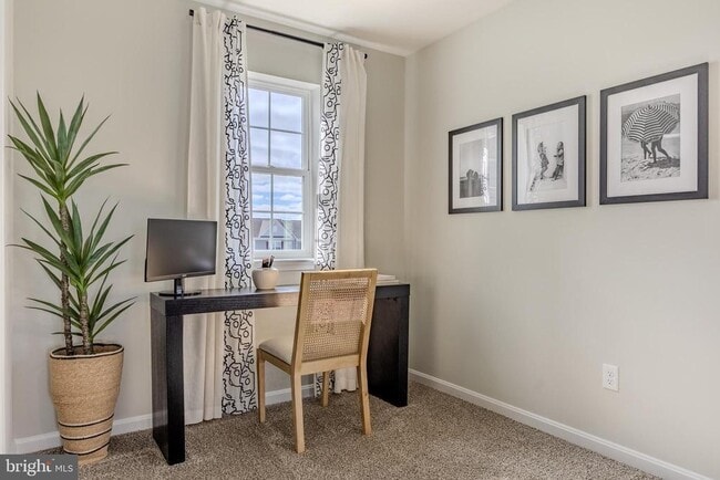 Building Photo - 171 Schyrock Dr