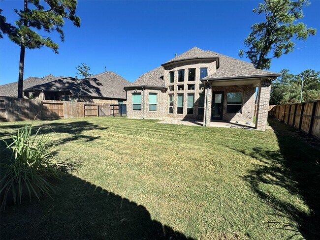 Building Photo - 16803 Bark Cabin Dr