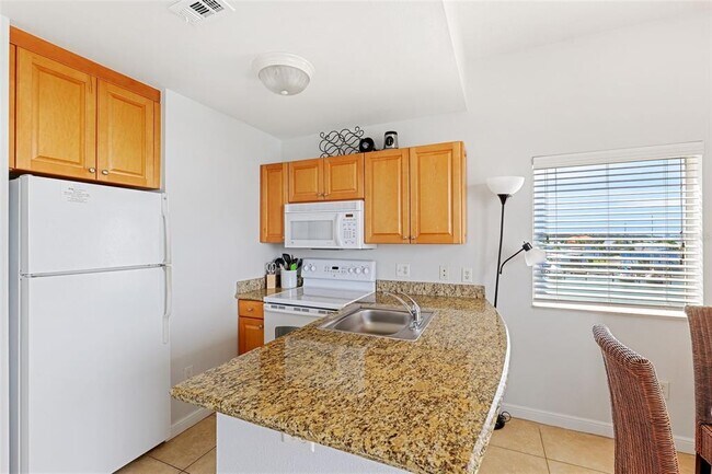 Building Photo - 8800 Bay Pines Blvd