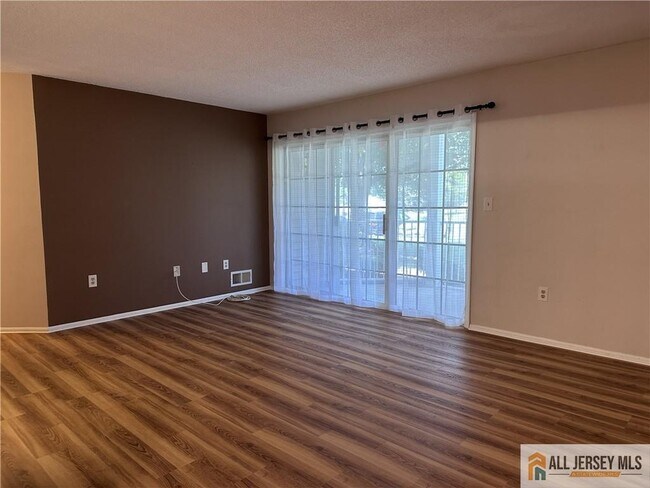 Building Photo - 171 Lindsey Ct