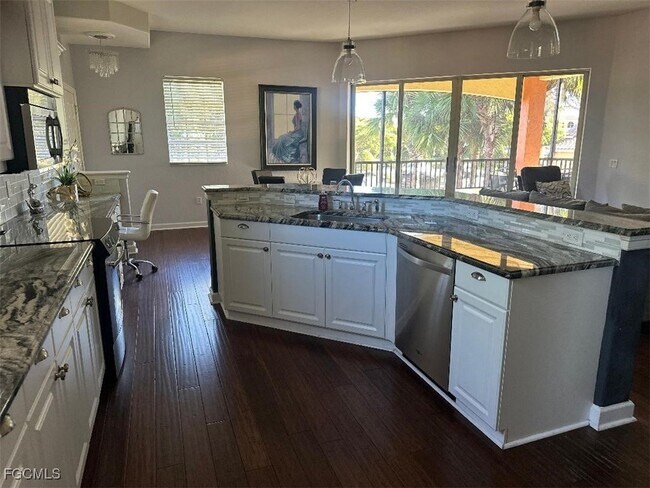 Building Photo - 8500 Via Lungomare Cir