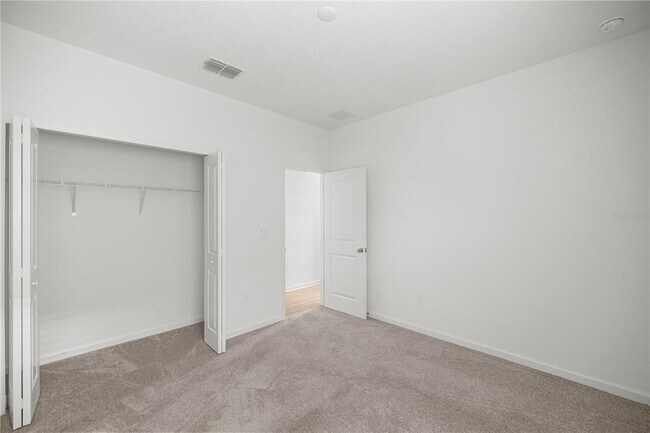 Building Photo - 4610 SW 83rd Lp