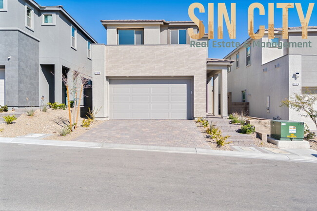 Building Photo - 11828 Black Canary Ave