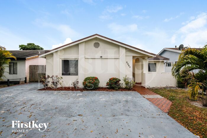 Primary Photo - 5360 NW 197th Ln