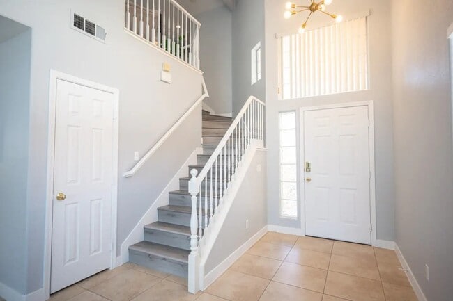 Building Photo - 8322 Montgomery St