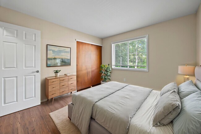Building Photo - 138-154 Woodhill Dr