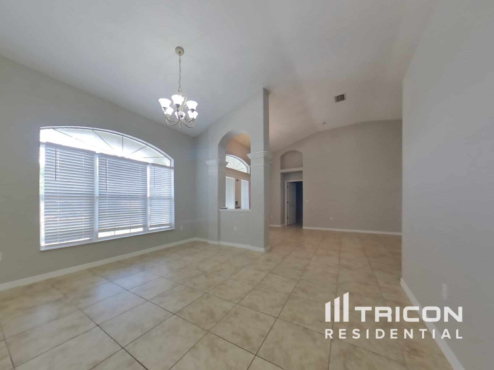 Building Photo - 12229 Helios Ave