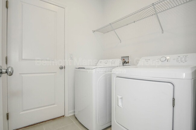 Building Photo - 1212 Belle Isle Ln