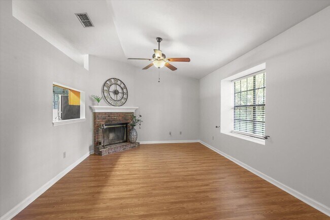 Building Photo - 1181 Brafforton Way