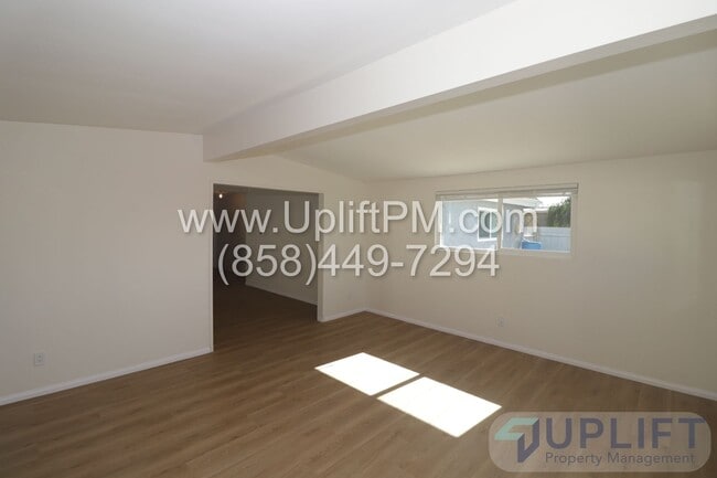 Building Photo - Beautiful 3 Bed, 2 Bath Home with Large Yard in Imperial Beach