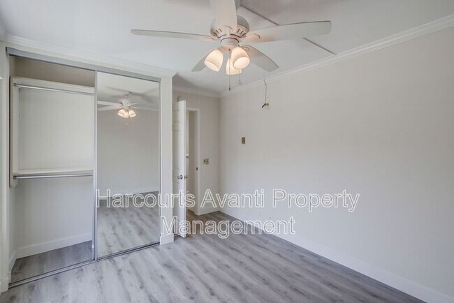 Building Photo - 3268 Via Marin