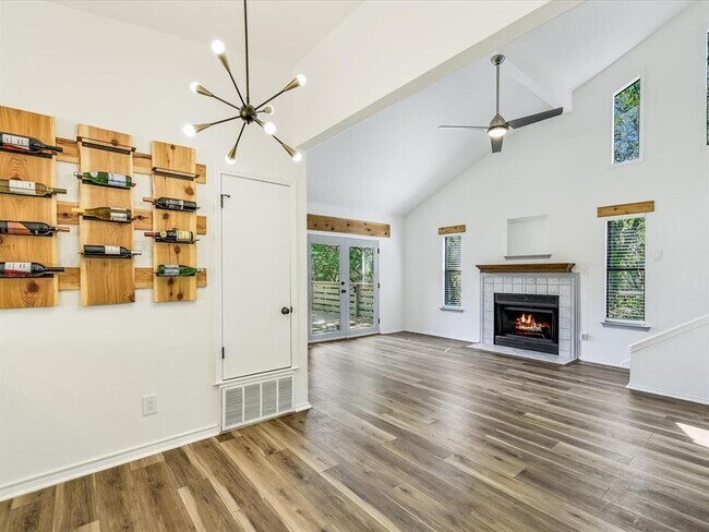 Building Photo - 2712 Geronimo Trail