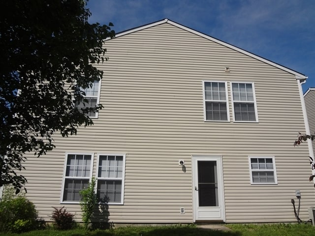Building Photo - 6711 Earlswood Dr