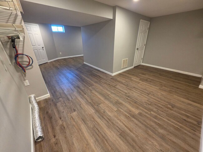 Building Photo - 1368 Harford Square Dr