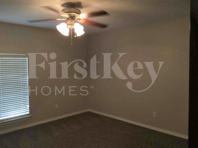 Building Photo - 12906 Elmington Ct