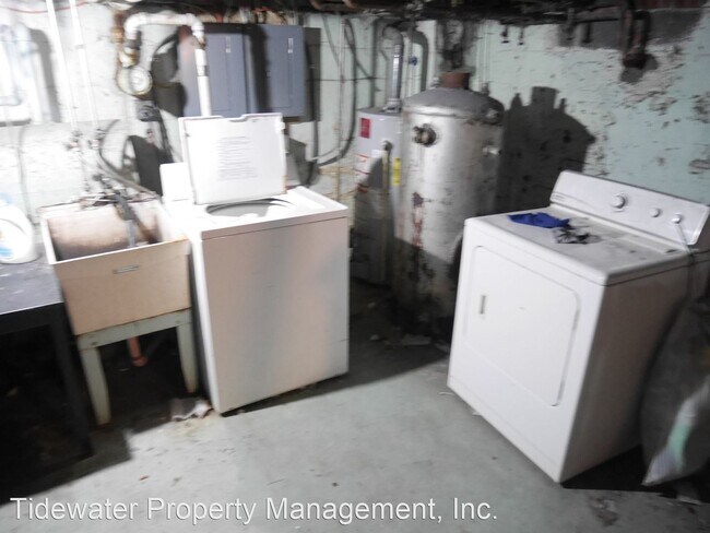 Building Photo - 1 br, 1 bath House - 313 Wise Ave Lower Unit