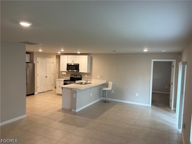 Building Photo - 5013 Placid Ln