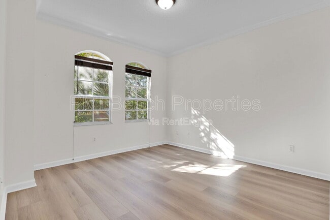 Building Photo - 2441 San Pietro Cir