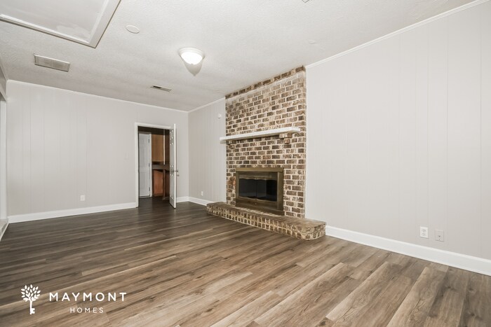 Building Photo - 115 Judith Dr