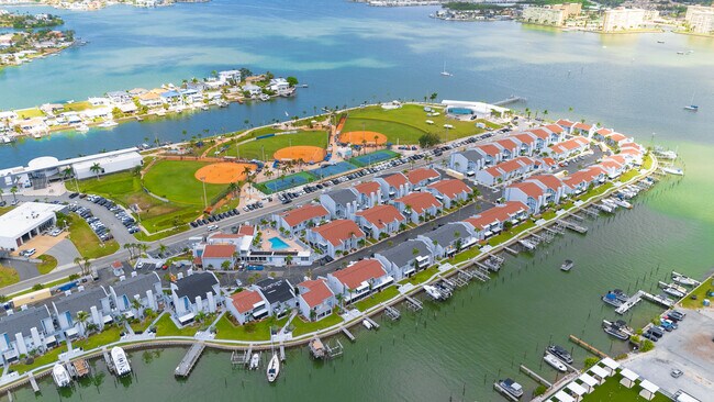 Building Photo - 230 Medallion Blvd