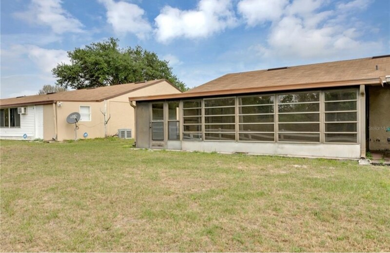 Building Photo - 758 W Rosewood Ln