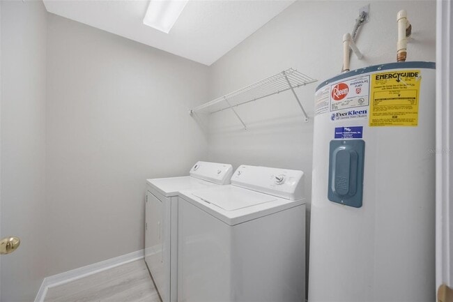 Building Photo - 6831 Dartmouth Hill St