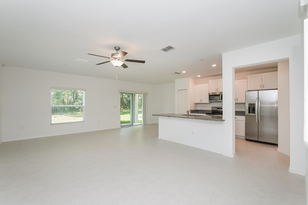 Building Photo - 7338 Spring Snowflake Ave