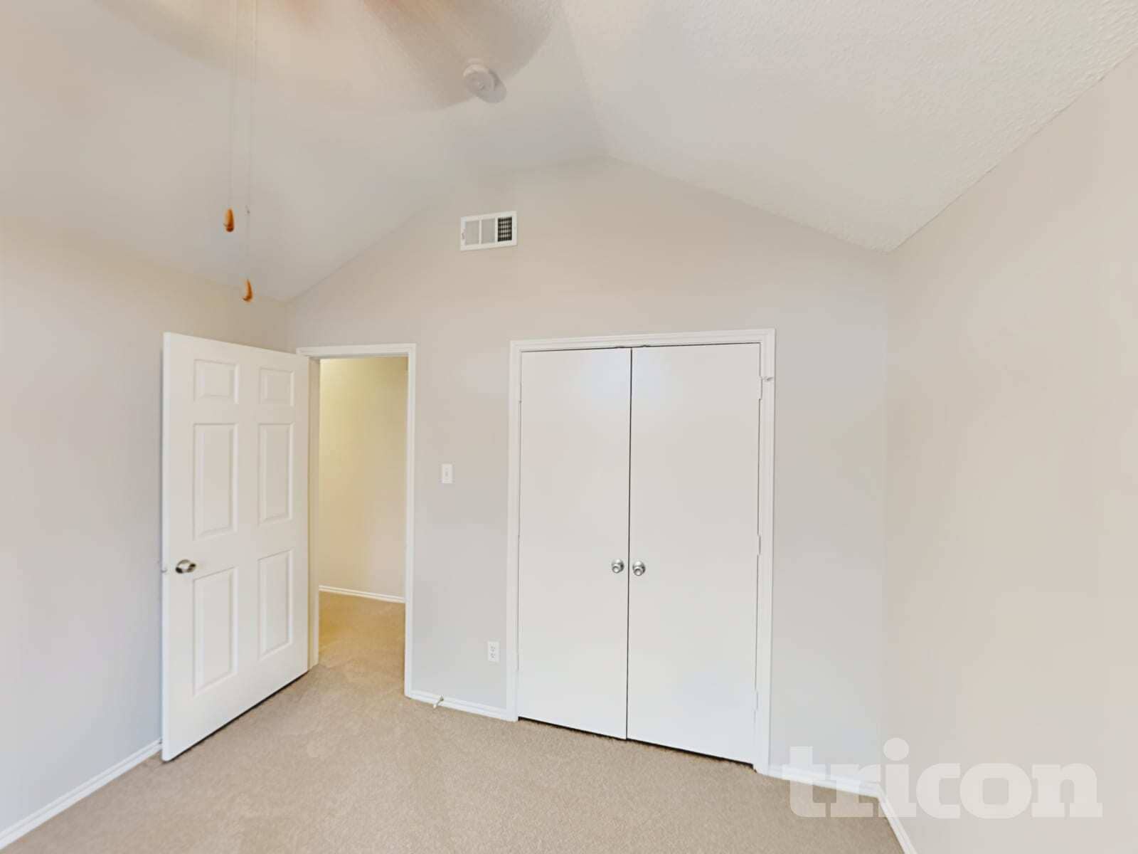 Building Photo - 1525 Juniper Ln