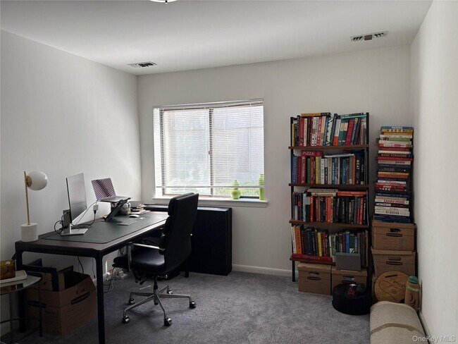 Building Photo - 361 N Greeley Ave