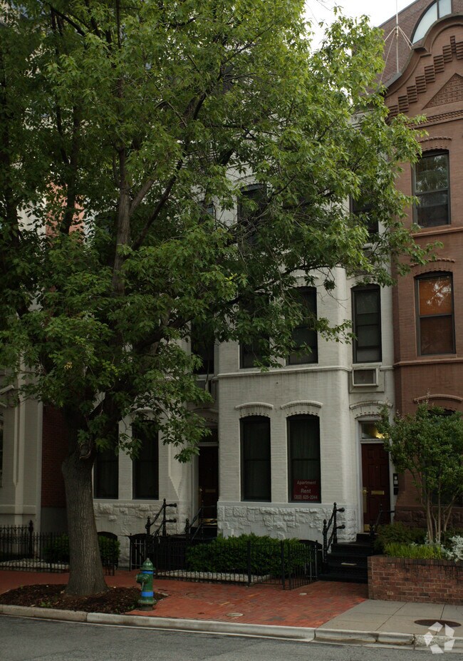 Primary Photo - 2317-2319 Pennsylvania Ave NW