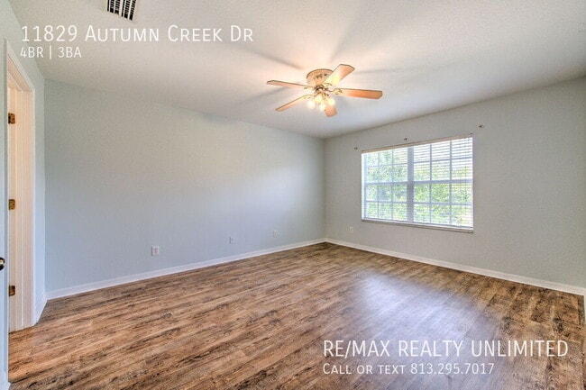 Building Photo - 11829 Autumn Creek Dr