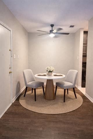 Building Photo - 5620 Live Oak St