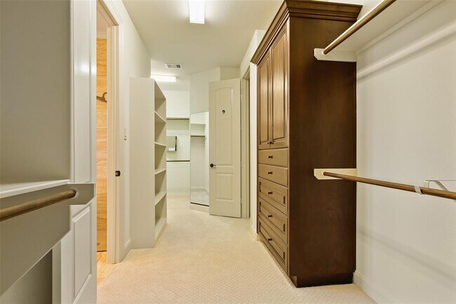 Building Photo - 1838 Rocky Hills Dr
