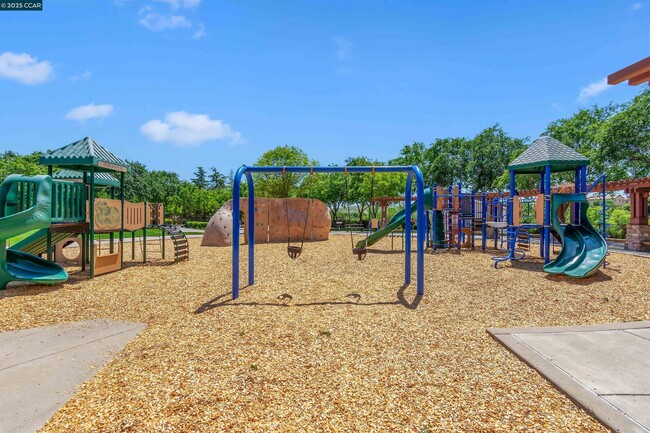 Building Photo - 2073 Watermill Rd