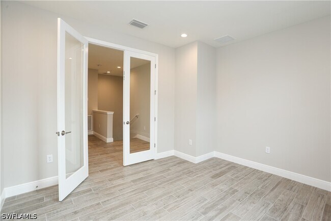 Building Photo - 2626 Seychelles Cir