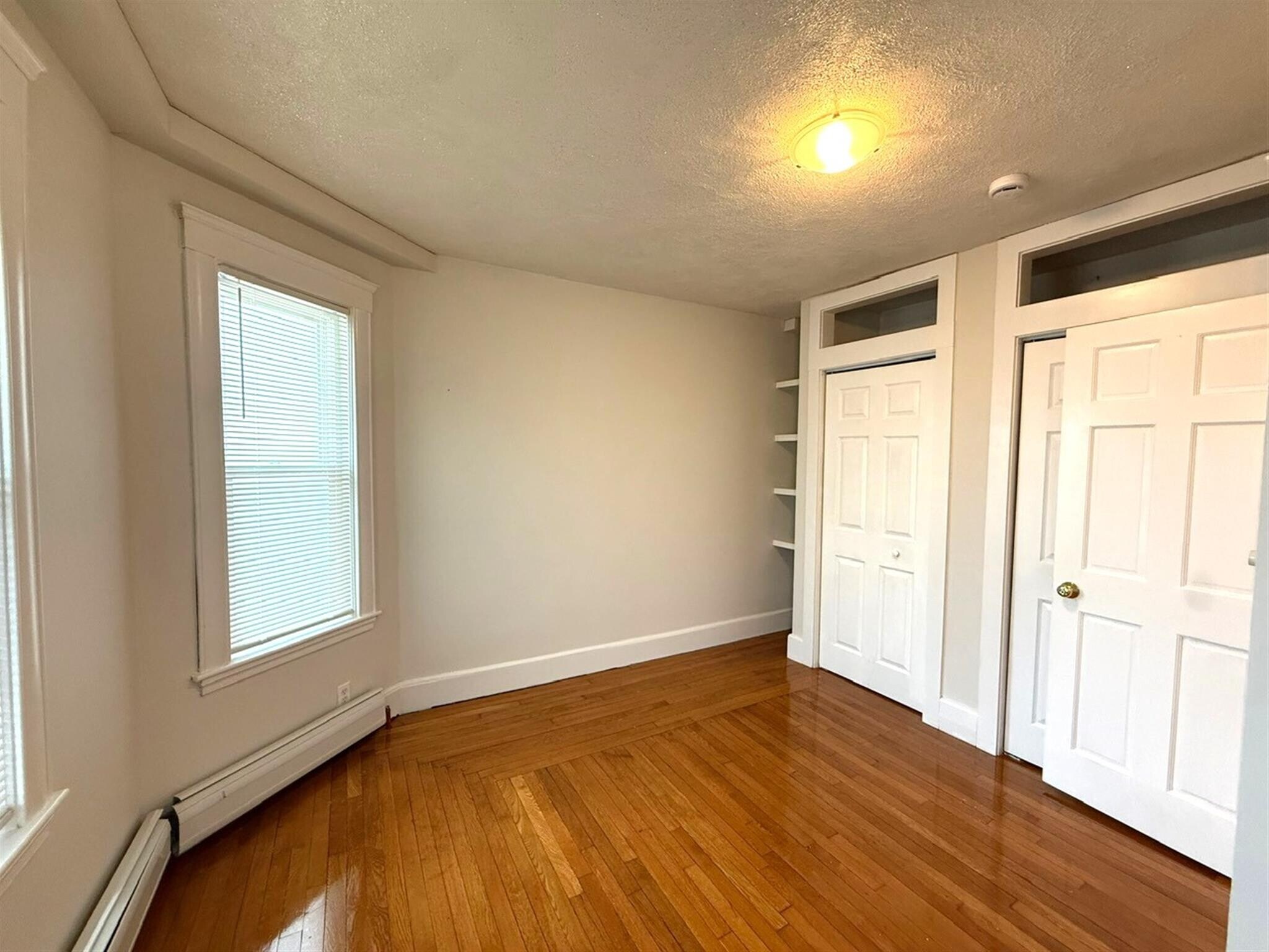 Building Photo - 441 Broadway