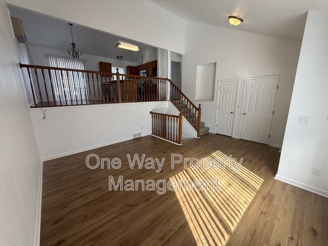 Building Photo - 4541 Dinosaur Ct