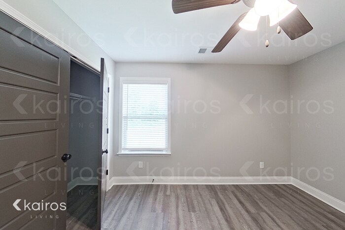 Building Photo - 126 Allentown Wy