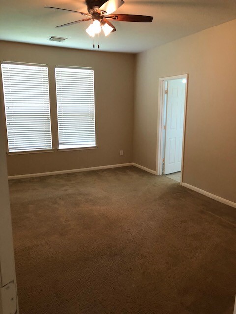 Building Photo - 16826 Shoal Park Dr