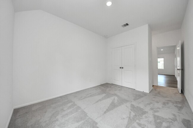 Building Photo - 1351 Antigua Dr