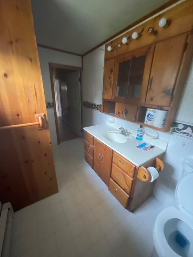 Building Photo - 603 Philadelphia Ave